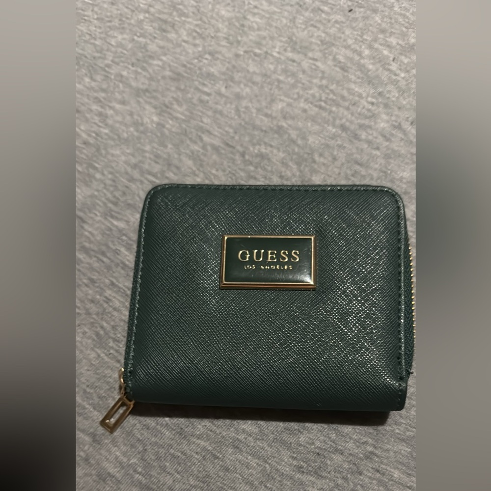 Guess Wallet